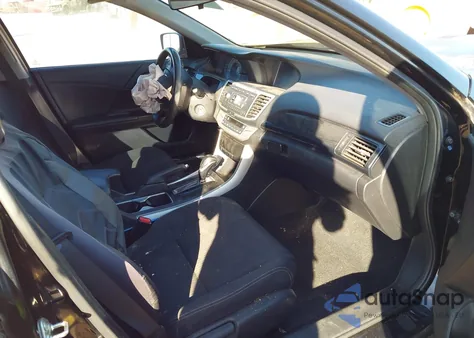 2015 Honda Accord Sport z USA, uszkodzony, nr VIN 1HGCR2F50FA100797